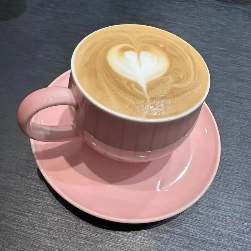 Wie können milchfreie Milchkännchen für Kaffee die moderne Getränkeinnovation verbessern?